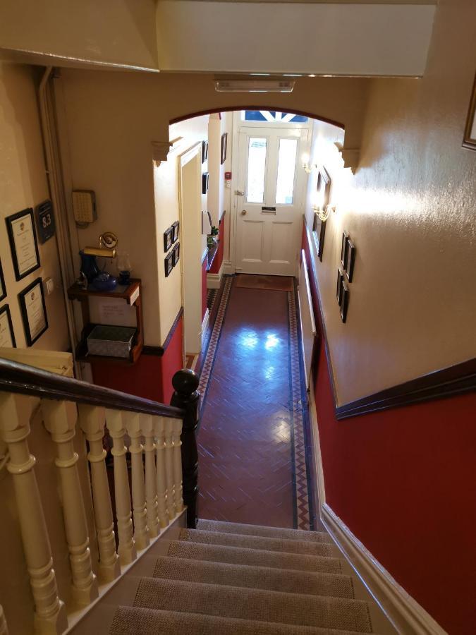 באונס-און-ווינדרמיר Brooklands Guest House מראה חיצוני תמונה