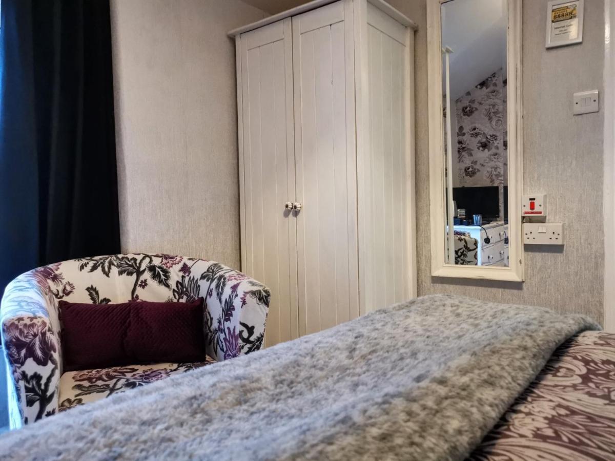באונס-און-ווינדרמיר Brooklands Guest House מראה חיצוני תמונה